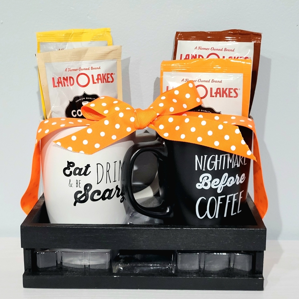 Halloween Mug Gift Set with Assorted Hot Chocolate Single Serve Packs
